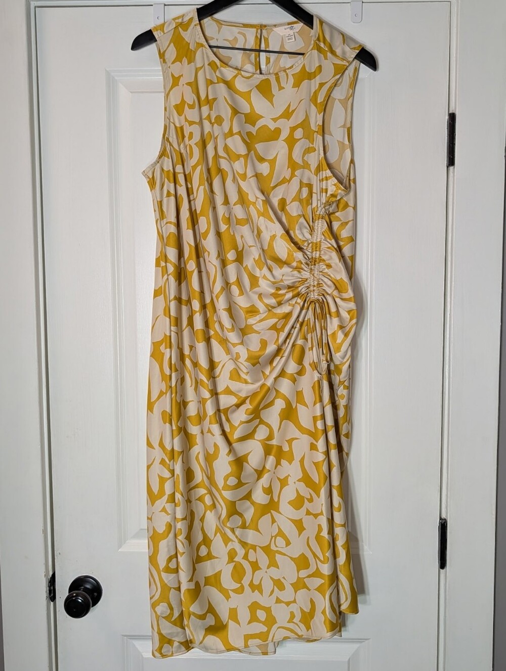 Terra & Sky Yellow and Cream Ruched Side Sleeveless Dress